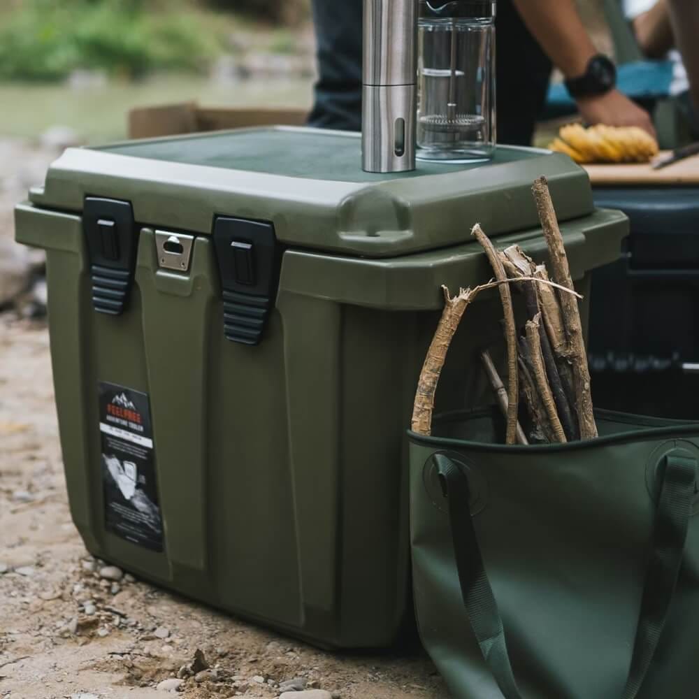 ถังน้ำแข็งเกรดพรีเมี่ยม FEELFREE ขนาด 45 ลิตร สี RANGER_3